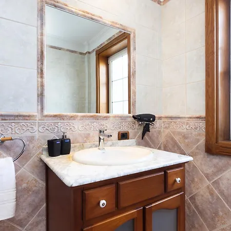 Casa Lali 2 3* Сан-Кристобаль-де-Ла-Лагуна