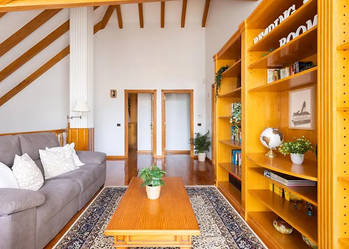 Pensjonat Casa Lali 2 3*